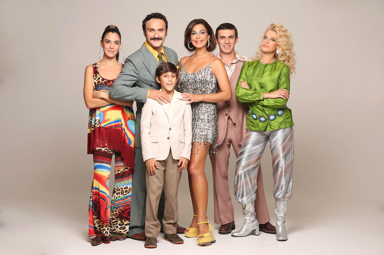 1633949048 120 ΤΚΜΧ FINAL - «Τα καλύτερά μας χρόνια» – Αναπάντεχες γνωριμίες πυροδοτούν τα όνειρα της οικογένειας Αντωνοπούλου