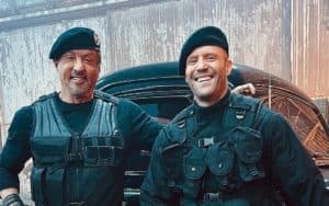 Stallone Statham 3 e1633915639519 300x188 - Stallone και Statham ξανά μαζί στα γυρίσματα του νέου "The Expendables"