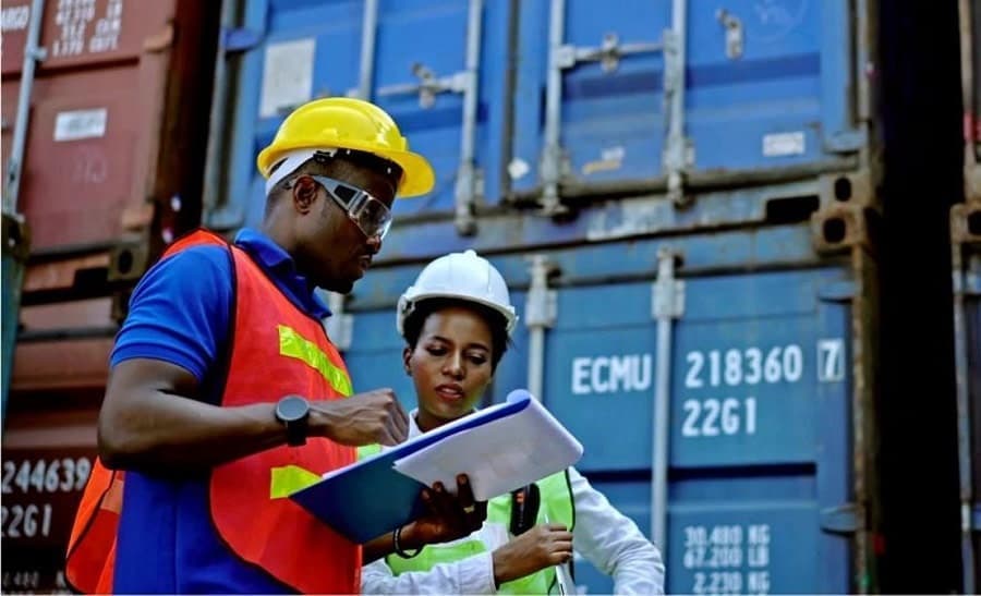 ransomware this industry is becoming a k 6087d0d3b25bef619bcc2627 1 apr 27 2021 11 36 44 poster - Το σύστημα δημόσιων μεταφορών ανέφερε επίθεση ransomware