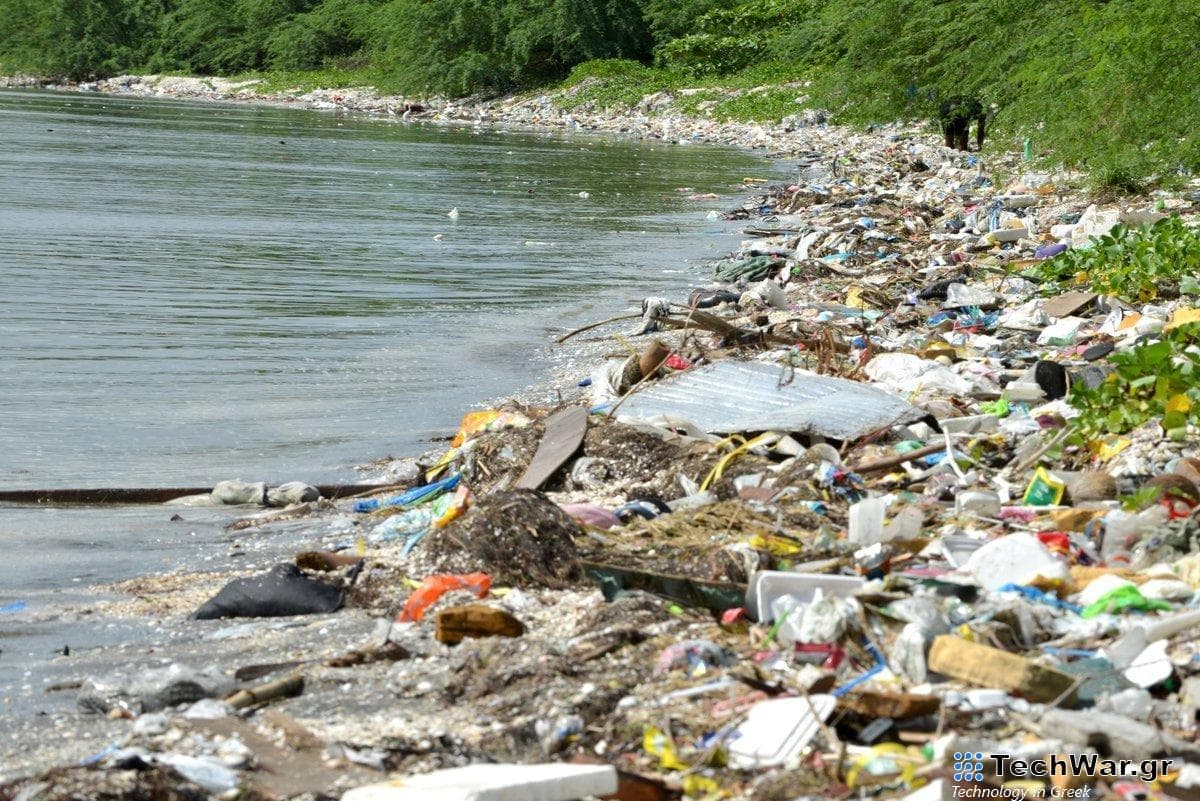 fb05f88d gp0stpx4i1 - Η χημική ρύπανση έχει ξεφύγει προειδοποιούν επιστήμονες
