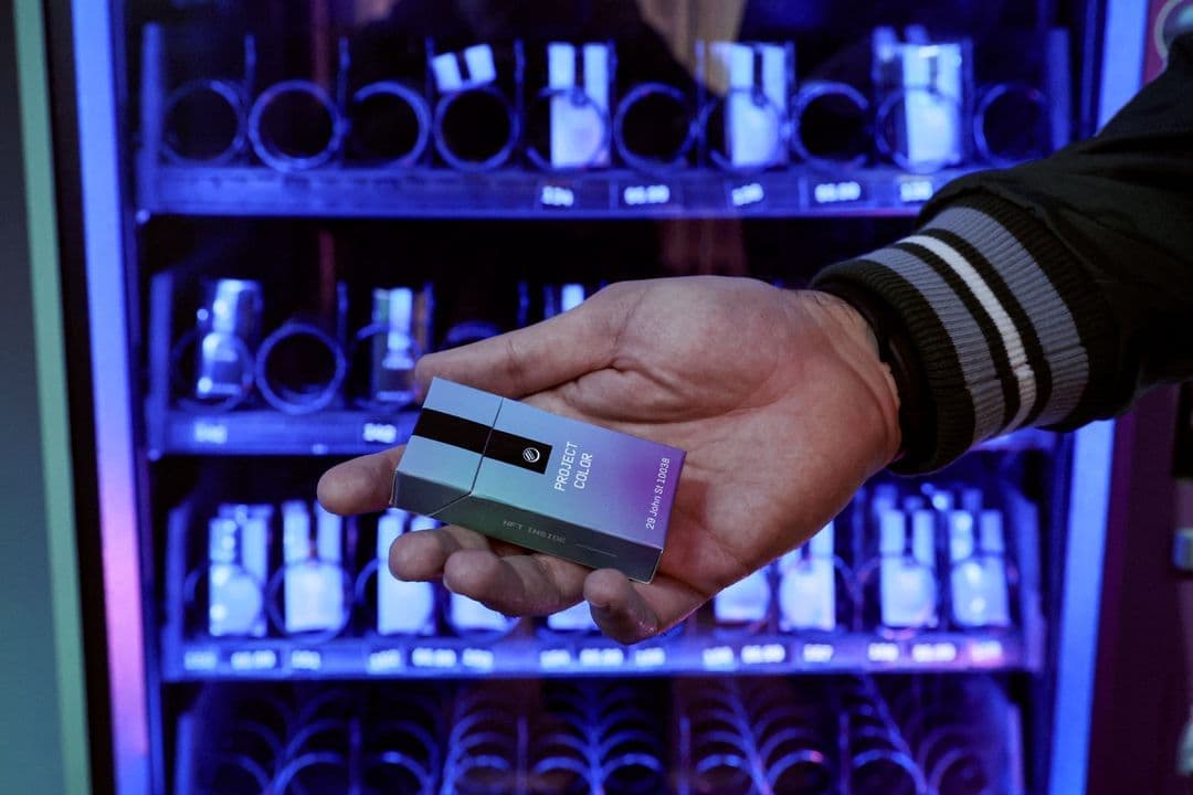 HEKL34YBBBJNLGOG3OJDJ3INEQ - Αυτόματοι πωλητές αντί για σνακ πουλάνε πλέον NFTs (ΕΙΚΟΝΕΣ)