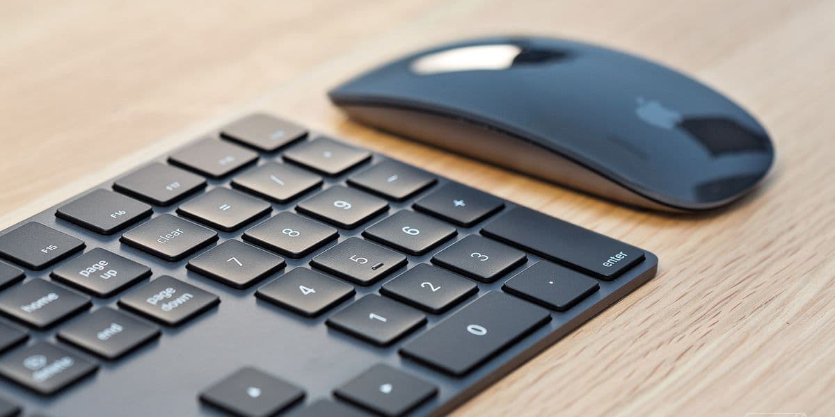 jbareham 171213 2180 0068 - Ήρθε η ώρα να ξεπεράσετε όλοι πώς φορτίζει το Magic Mouse