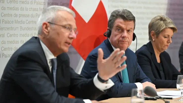 image 34 - Η UBS εξαγοράζει την Credit Suisse για 3,2 δισεκατομμύρια δολάρια