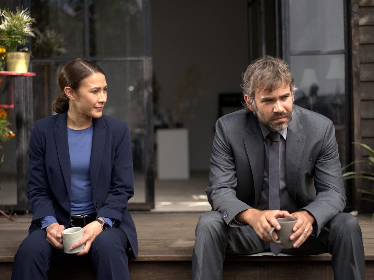 q0yicpz - Η Amazon ακύρωσε μια νέα σειρά μυστηρίου μετά από μόλις μια σεζόν