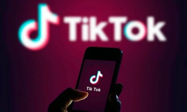 tiktok 6 768x461 1 1 600x360 - TikTok: «Τι στο διάολο πάει λάθος;» - Κατηγορίες για κατασκοπεία και εξάρτηση, μπορεί να απαγορευτεί στη Δύση;