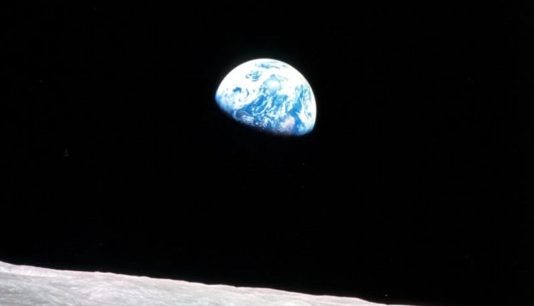 Earthrise: Ο αστροναύτης - φωτογράφος εξιστορεί την σπουδαία λήψη της Γης - Digitaltvinfo.gr