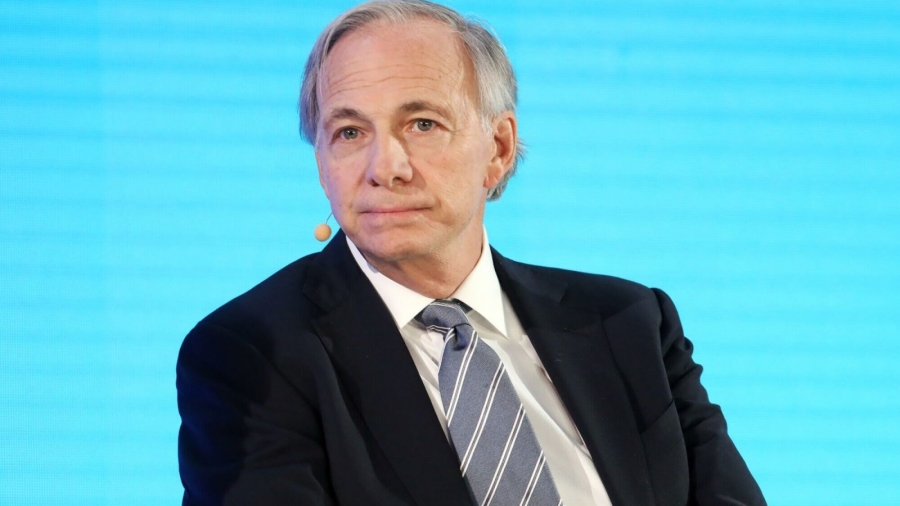 O Dalio της Bridgewater έχει λίγα… Bitcoin αλλά προτιμά τον χρυσό: Είναι διαχρονικός και παγκόσμιος