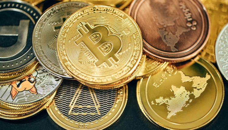 Ασκήσεις ισορροπίας σε χαμηλά μήνα για το Bitcoin