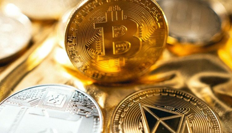 Εκτινάχθηκαν τα cryptos εν μέσω τραπεζικής κρίσης