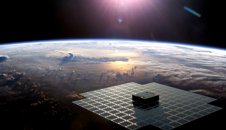 Ο αγώνας μεταξύ δορυφόρου και τηλεφώνου θερμαίνεται με φωνητικές κλήσεις και πρόσβαση σε ολόκληρο τον Καναδά