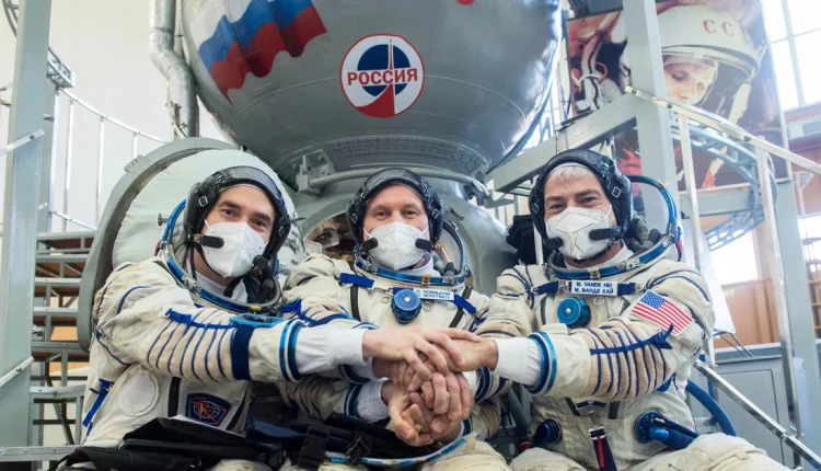 Τα βρήκανε ΗΠΑ και Ρωσία για το Διεθνή Διαστημικό Σταθμό