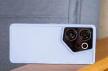 Αποσυσκευασία του Tecno Camon 20 Premier 5G