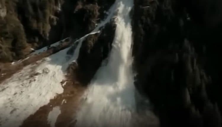 Απίστευτη λήψη με drone: «Έπιασε» τυχαία χιονοστιβάδα