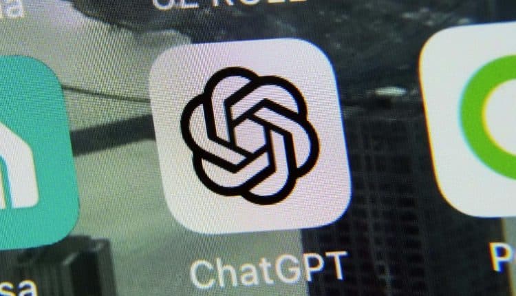 Το ChatGPT διαθέσιμο πλέον και σε smartphones 