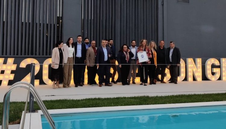 H Epson γιορτάζει 20 χρόνια επιτυχημένης παρουσίας στην Ελλάδα