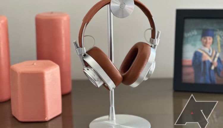 Master-and-Dynamic-MH40-hero