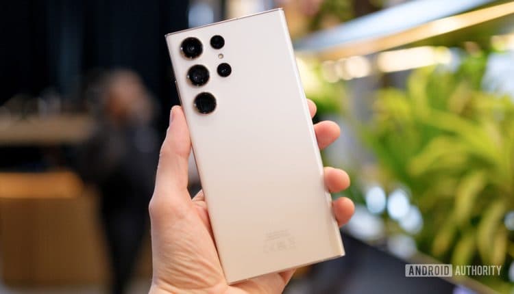 Samsung Galaxy S23 Ultra in hand cream colorway