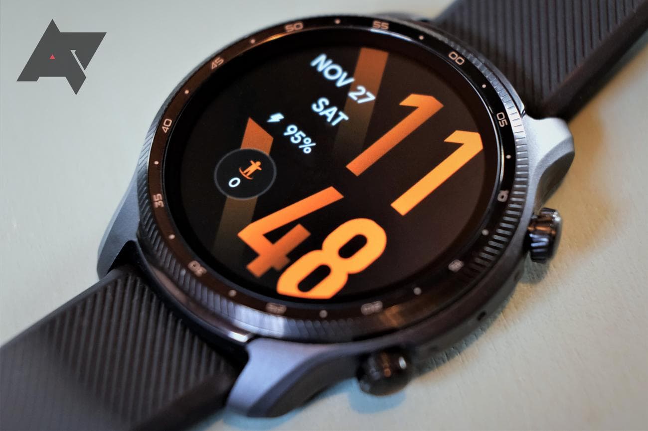 TicWatch PRO 3 Ultra GPS αναθεώρηση zoom knurl