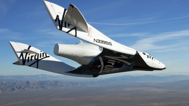 Virgin Galactic: «Τον Ιούνιο» η εκτόξευση των πρώτων τουριστών