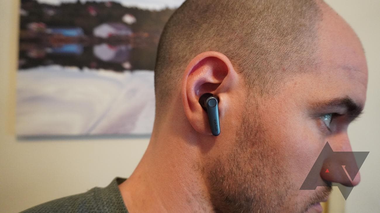 EarFun Air Pro 3 ακουστικά στο αυτί