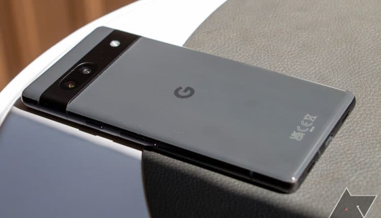 google-pixel-7a-back-3