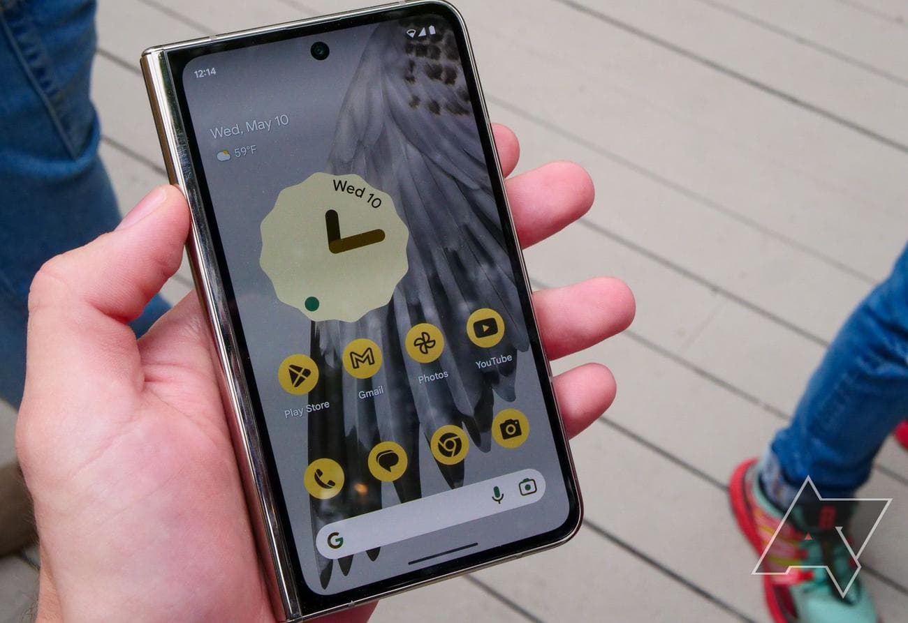 google-pixel-fold-hands-on-01