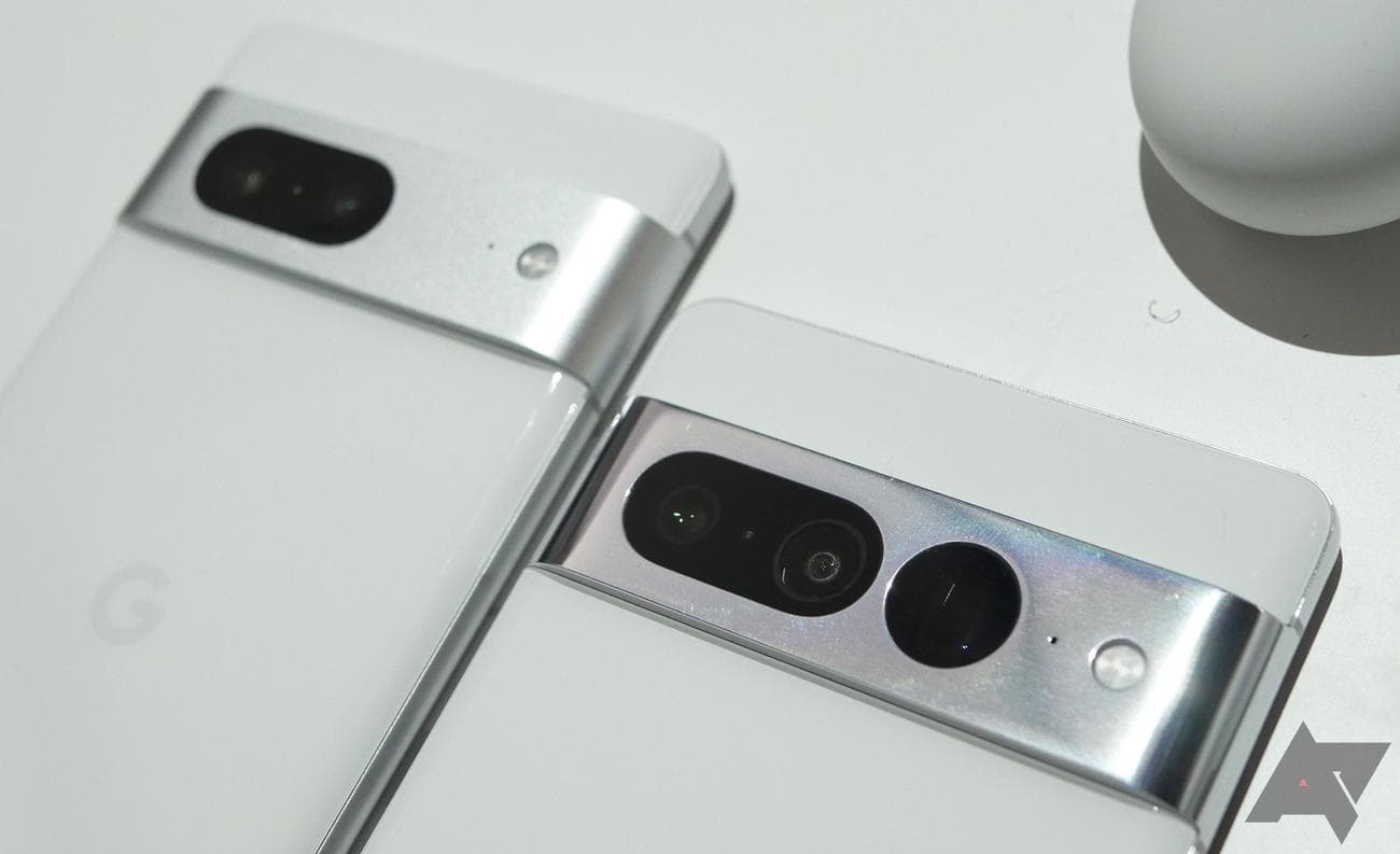 pixel-7-pro-compare-white