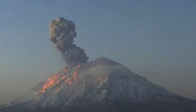 Απανωτές εκρήξεις στο Ποποκατέπετλ – Δείτε βίντεο