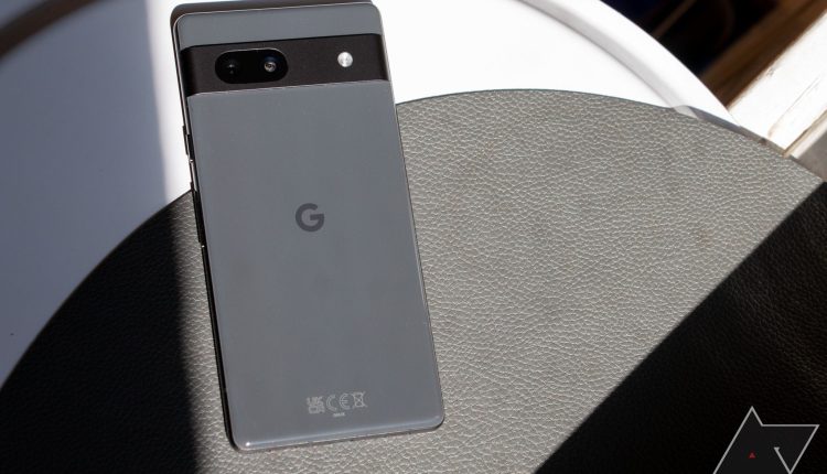 google-pixel-7a-back-1
