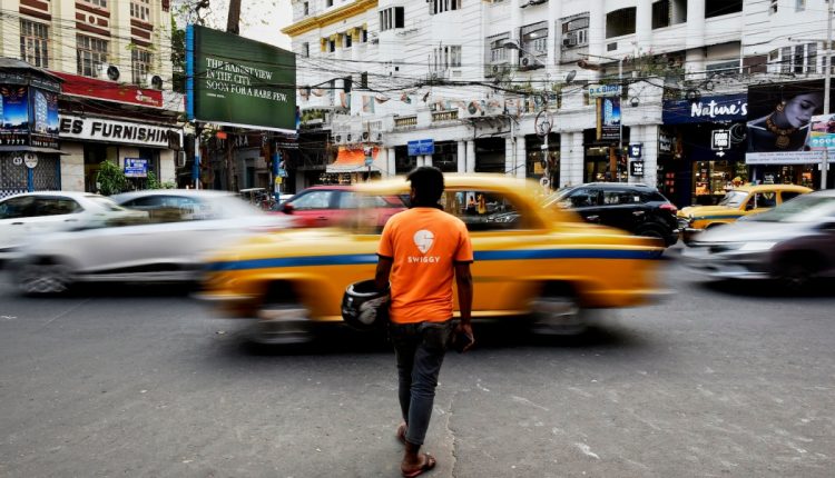 Η Invesco μειώνει την αποτίμηση του Swiggy στα 5,5 δισεκατομμύρια δολάρια
