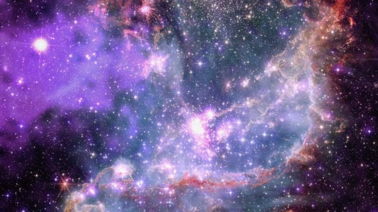 Η NASA αποκάλυψε τα αληθινά χρώματα του σύμπαντος