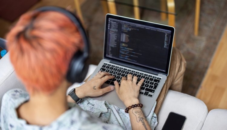 Η Vercel φέρνει νέα εργαλεία backend στο frontend cloud της