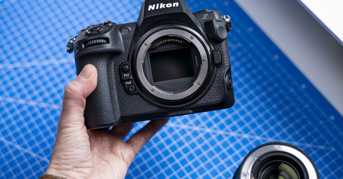 Η Z8 είναι η καλύτερη κάμερα χωρίς καθρέφτη της Nikon
