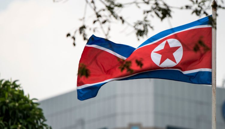 Η κυβέρνηση των ΗΠΑ στοχεύει το παράνομο εργατικό δυναμικό πληροφορικής της Βόρειας Κορέας με νέες κυρώσεις
