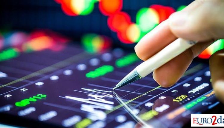 Η... όπισθεν των κεντρικών τραπεζών και τα παράδοξα