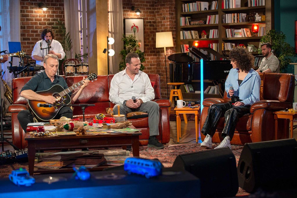 ΜΟΥΣΙΚΟ ΚΟΥΤΙ ΜΙΝΩΣ ΜΑΤΣΑΣ PHOTO CREDITS Μανώλης Μανούσης ΜΑΕΜ 13