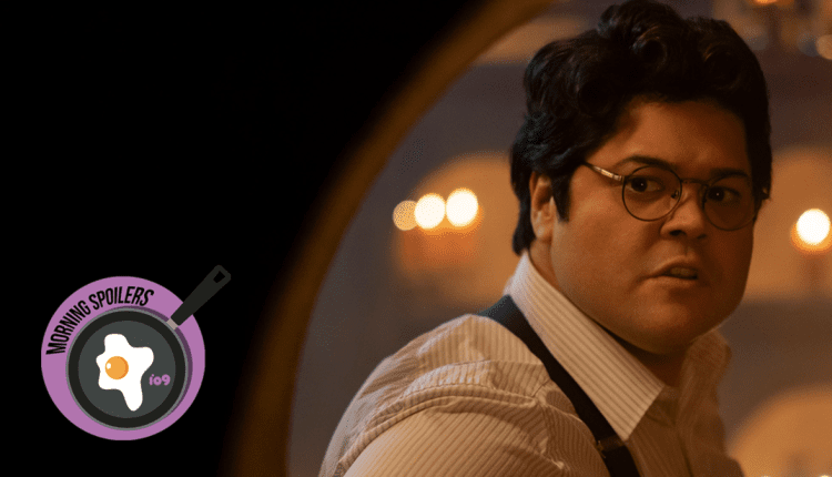 Το Blue Beetle πειράζει τον νέο χαρακτήρα του μυστηρίου Harvey Guillén
