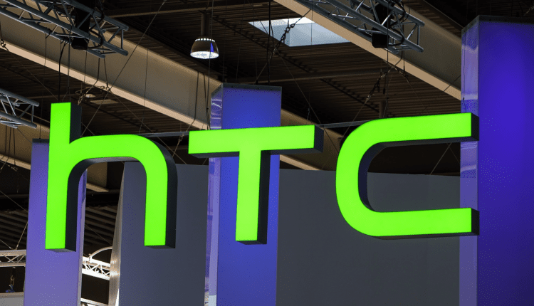 Το HTC midranger κανείς δεν ζήτησε πόζες για την κάμερα σε περίτεχνη διαρροή
