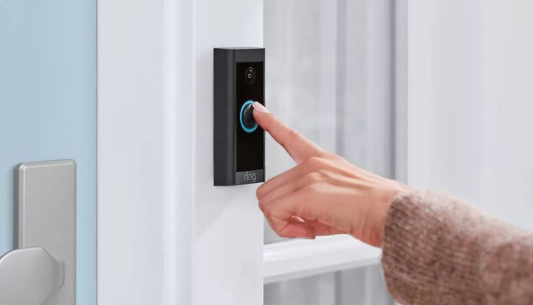 Το Δαχτυλίδι της Amazon συμφωνεί να πληρώσει 5,8 εκατομμύρια δολάρια για να διευθετήσει την κατασκοπεία της FTC
