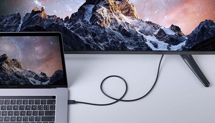 Το καλύτερο καλώδιο USB-C Thunderbolt 4 της Anker επέστρεψε στην καλύτερη τιμή του
