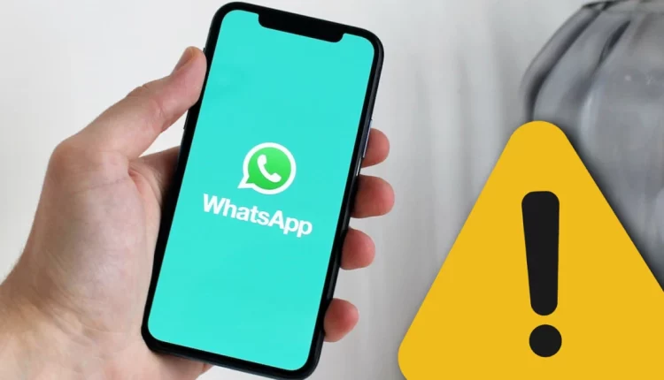 Χαμός στα social media με ανακάλυψη πως το WhatsApp ακούει συνεχώς από το μικρόφωνο