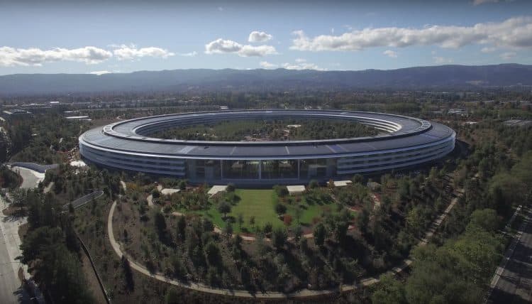 Οι άνθρωποι που θα παρευρεθούν στην εκδήλωση WWDC της Apple σήμερα θα δουν εντυπωσιακούς συγγραφείς WGA Hollywood
