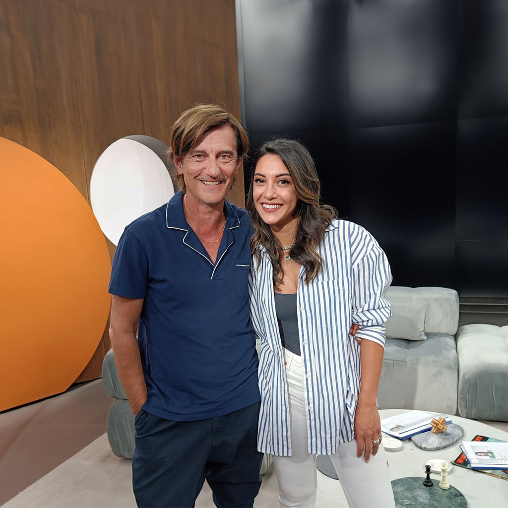 COSMOTE TV: Η Ευγενία Σαμαρά στο τελευταίο «Watch Next» της σεζόν