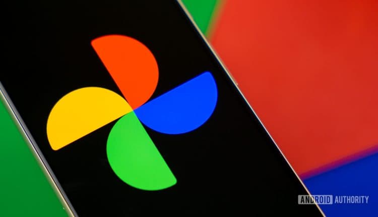 Google Photos logo on smartphone Stock photo