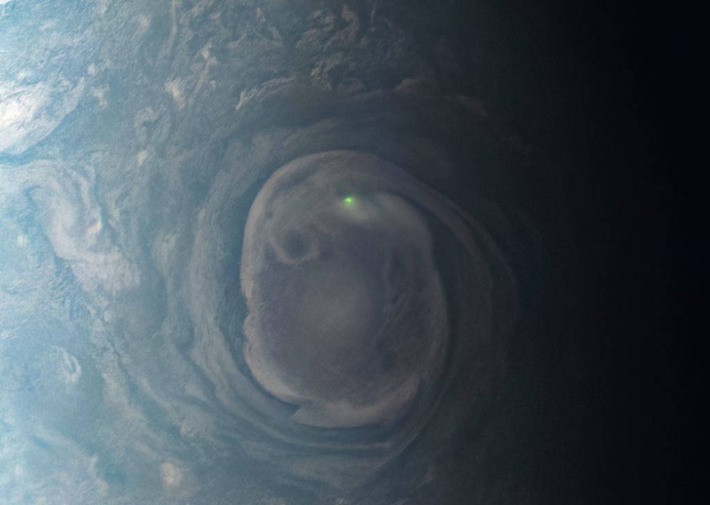 H Ήρα βλέπει τον Δία να ρίχνει κεραυνούς