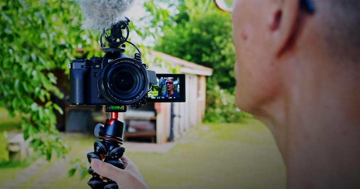 How to buy a vlogging camera in 2023