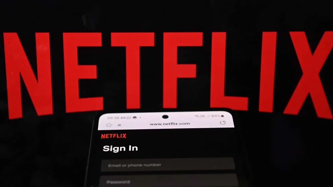 Netflix: Φαίνεται να του βγαίνει το μέτρο με την πάταξη του μοιρασμού κωδικών