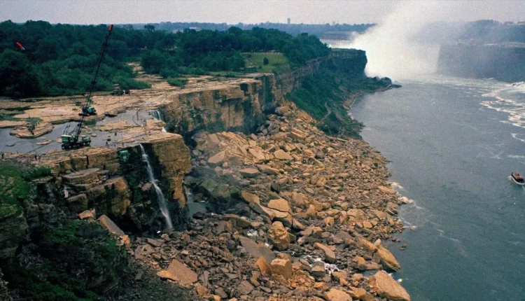 To 1969 οι καταρράκτες του Νιαγάρα στέρεψαν για πρώτη φορά σε 12.000 χρόνια