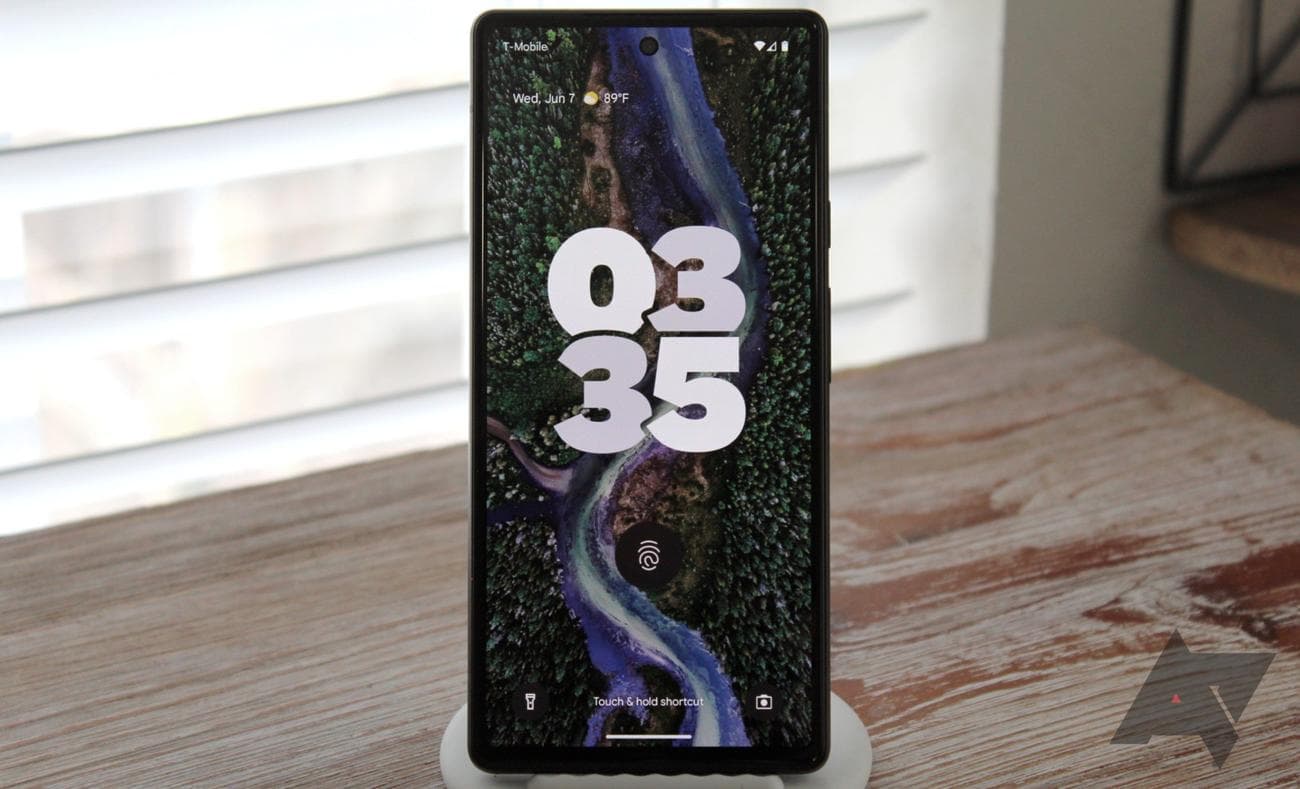 android-14-lock-screen-customization-hero