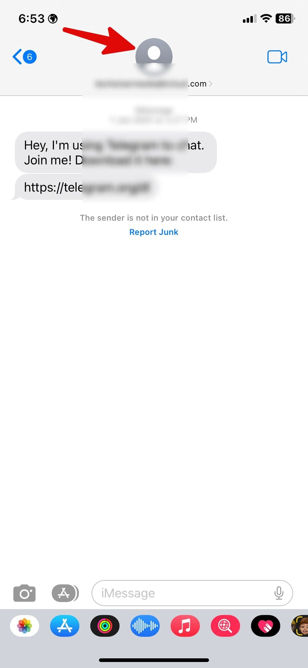 ανοίξτε τα στοιχεία επικοινωνίας στο iPhone